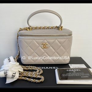 Chanel 21A Small Vanity w/ Chain & Top Handle Grey